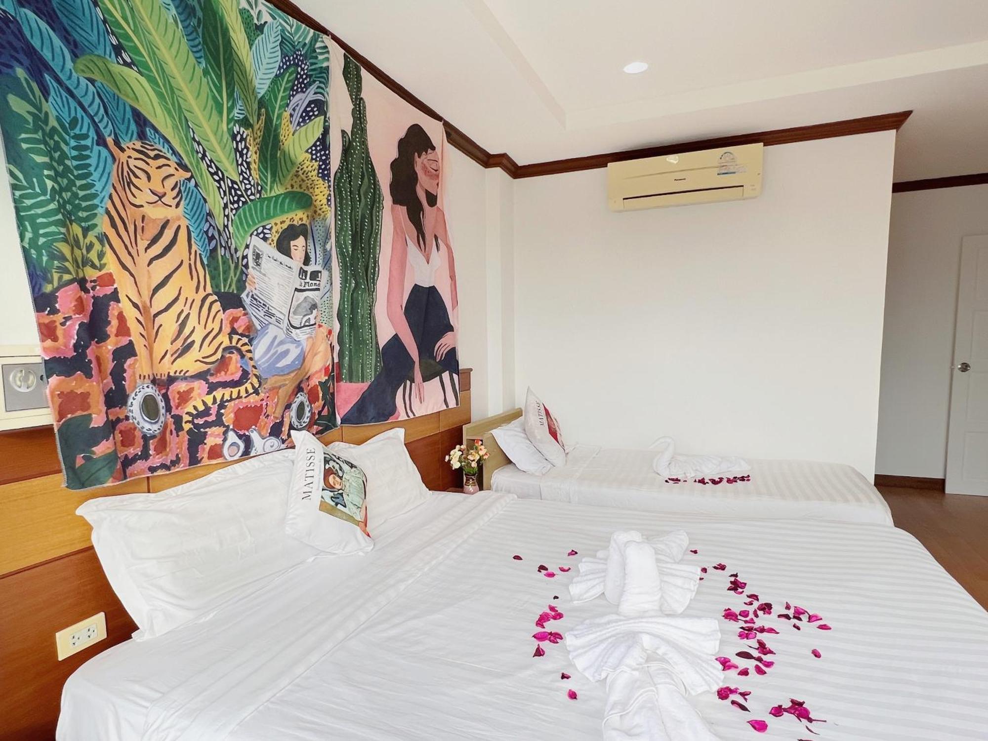 Hotel Lanting Patong Exterior foto