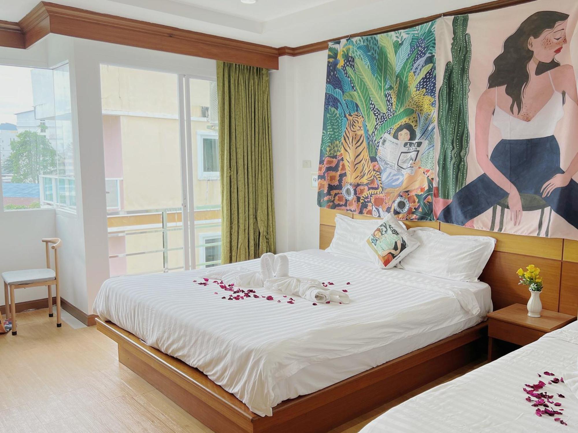 Hotel Lanting Patong Exterior foto
