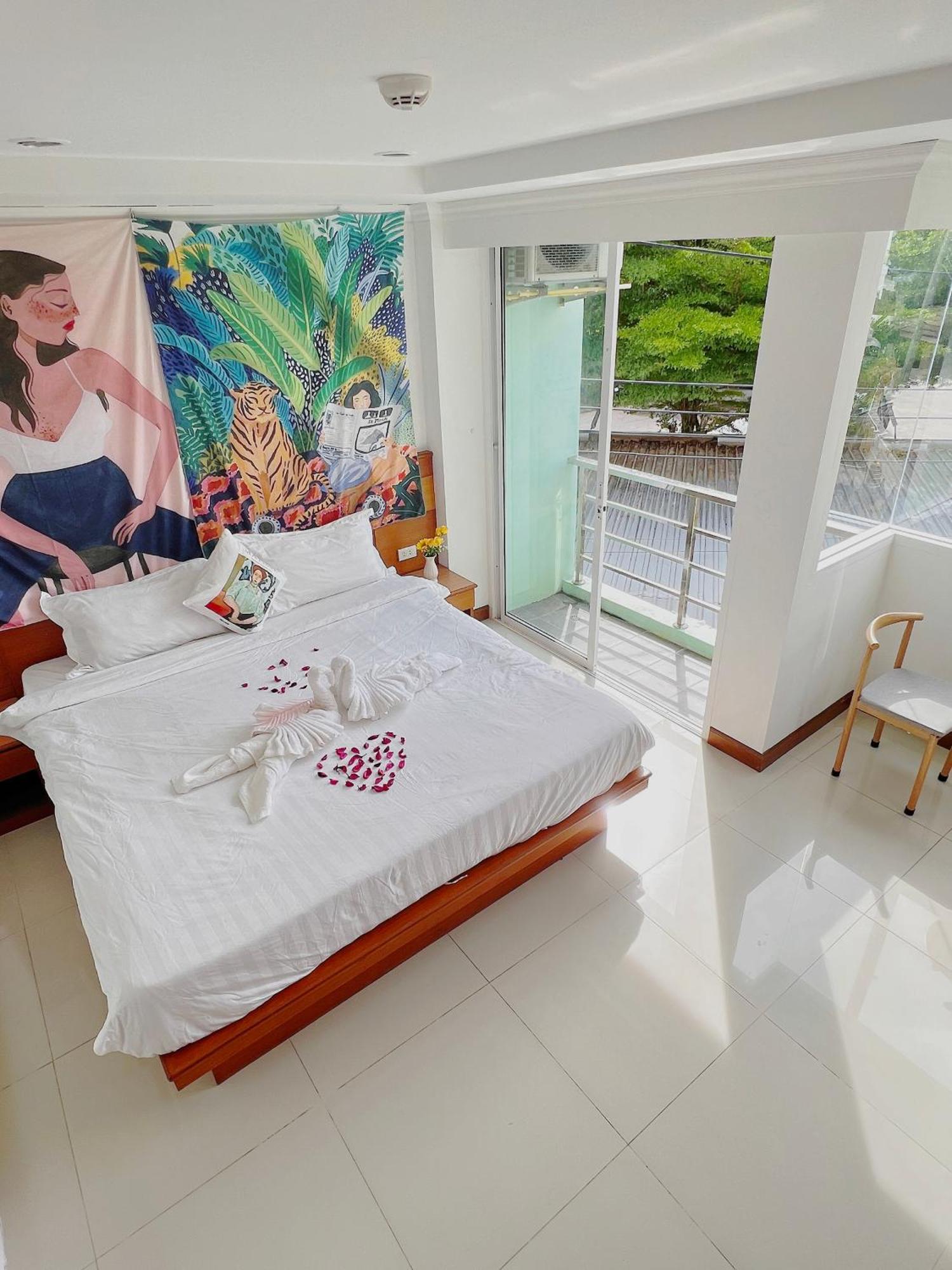 Hotel Lanting Patong Exterior foto